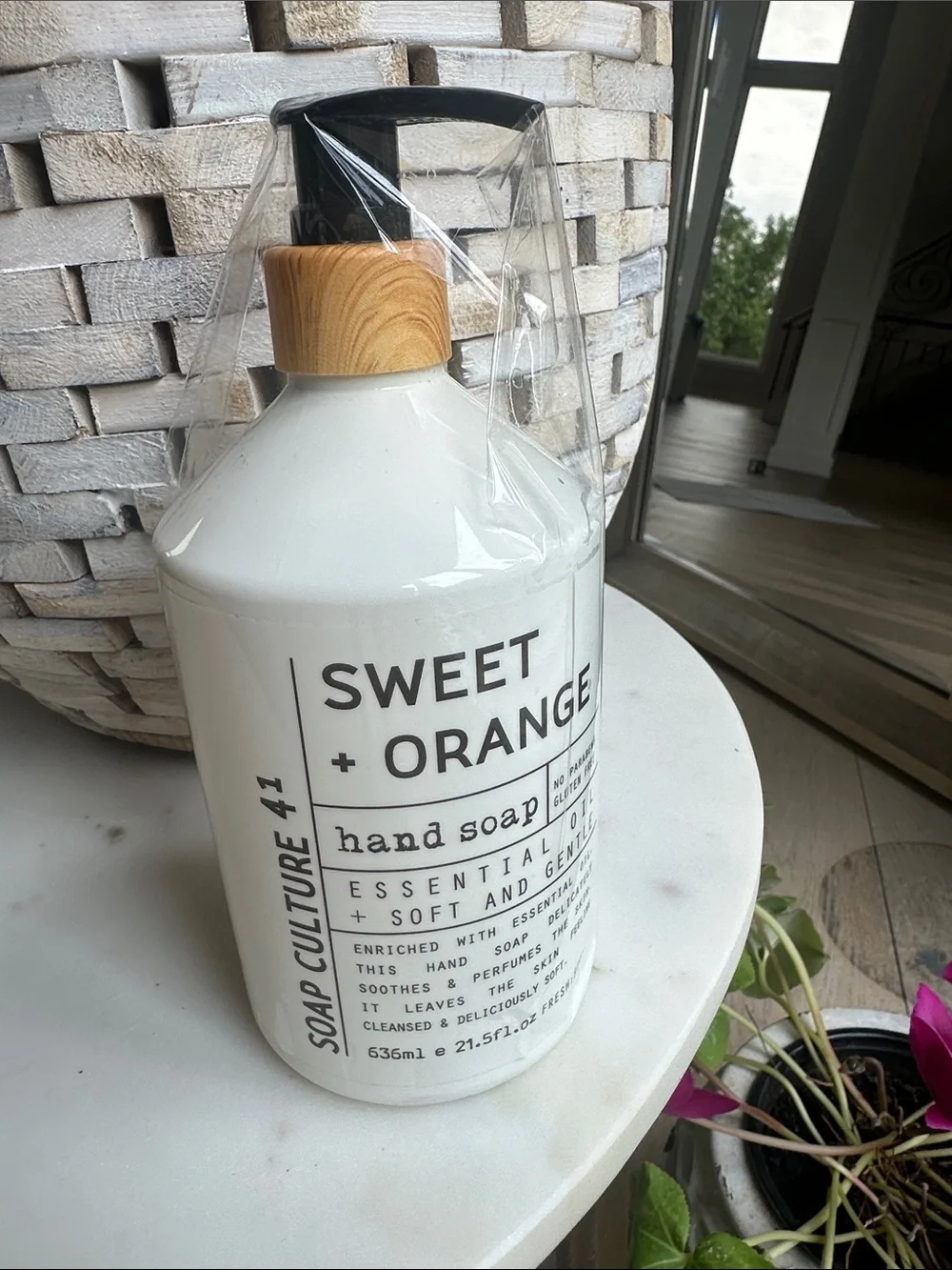 Sweet Orange Hand Soap - White
